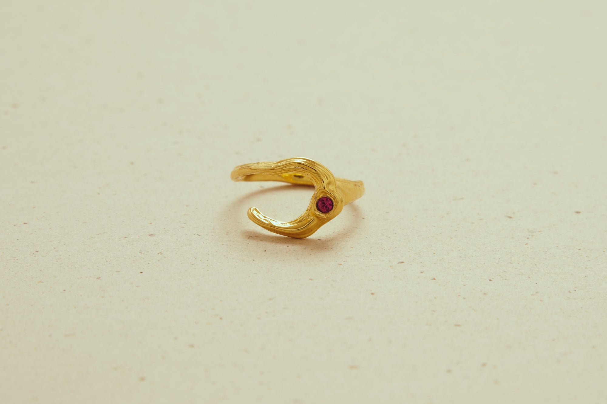 Anillo Soul con Baño de Oro de 24 kt de 5 Micras